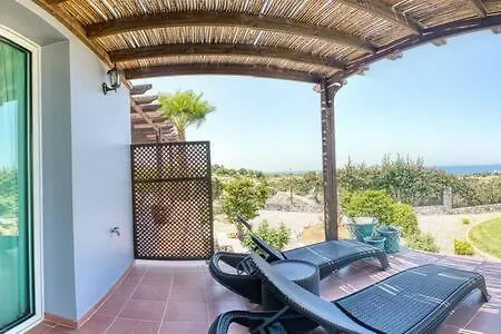 Joya Cyprus Stargazer Garden בית נופש